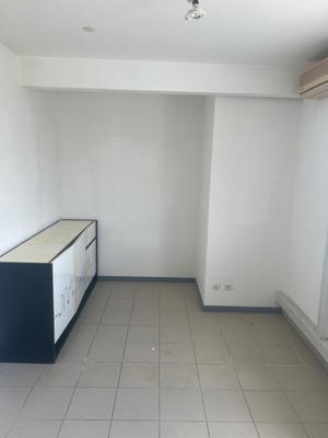 Immeuble de bureaux - 44 m² - 3 pièces