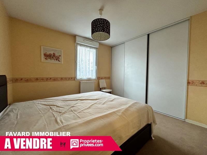 Appartement - 100 m² - 4 pièces