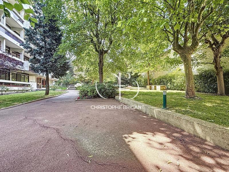 Appartement - 96 m² - 5 pièces