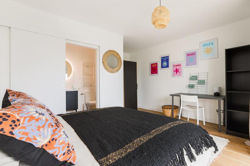 Appartement - 150 m² - 6 pièces