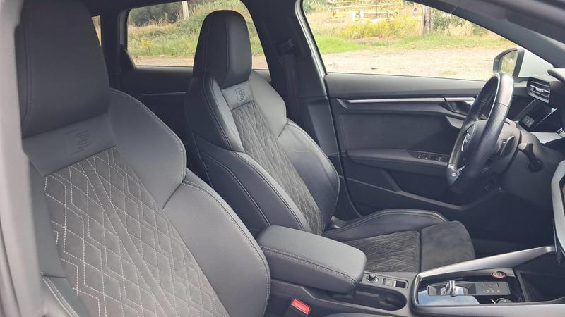 Audi S3 sportback 2.0 Tfsi 310 Quattro s-Tronic 7 s - Entretien constructeur