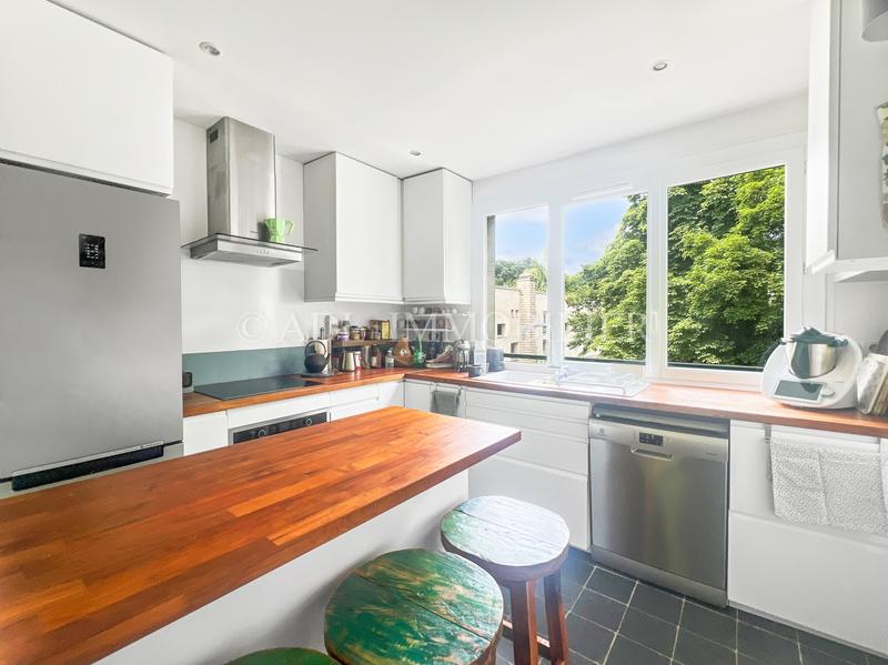 Appartement - 81 m² - 4 pièces