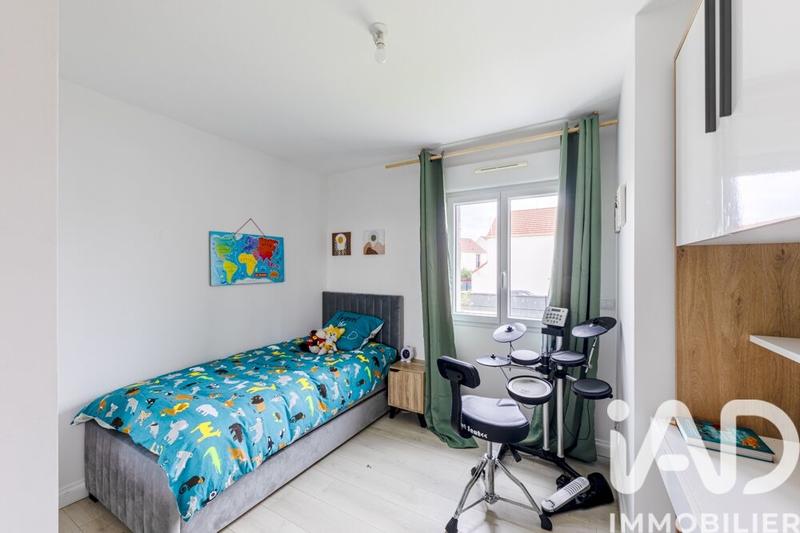 Maison - 113 m² - 7 pièces