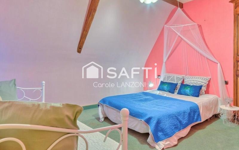 Maison - 140 m² - 6 pièces