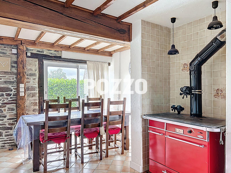 Maison - 250 m² - 5 pièces