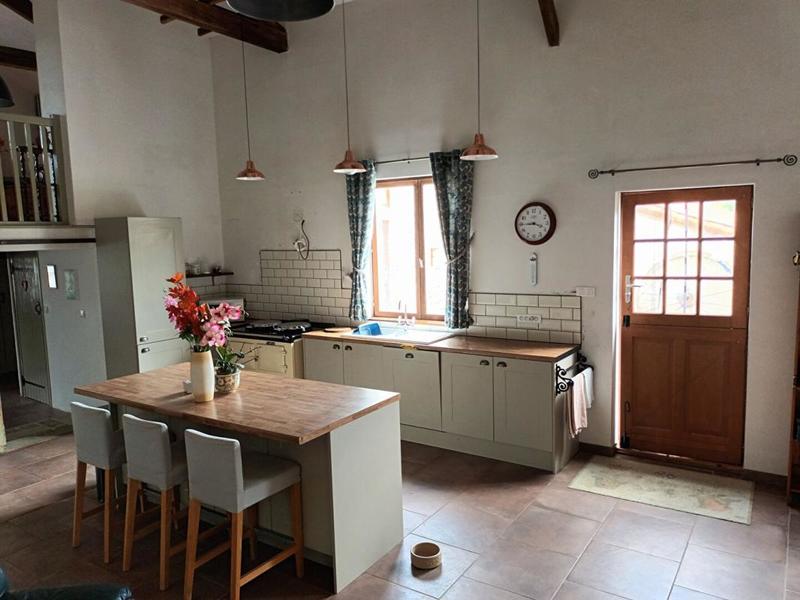 Maison - 234 m² - 5 pièces