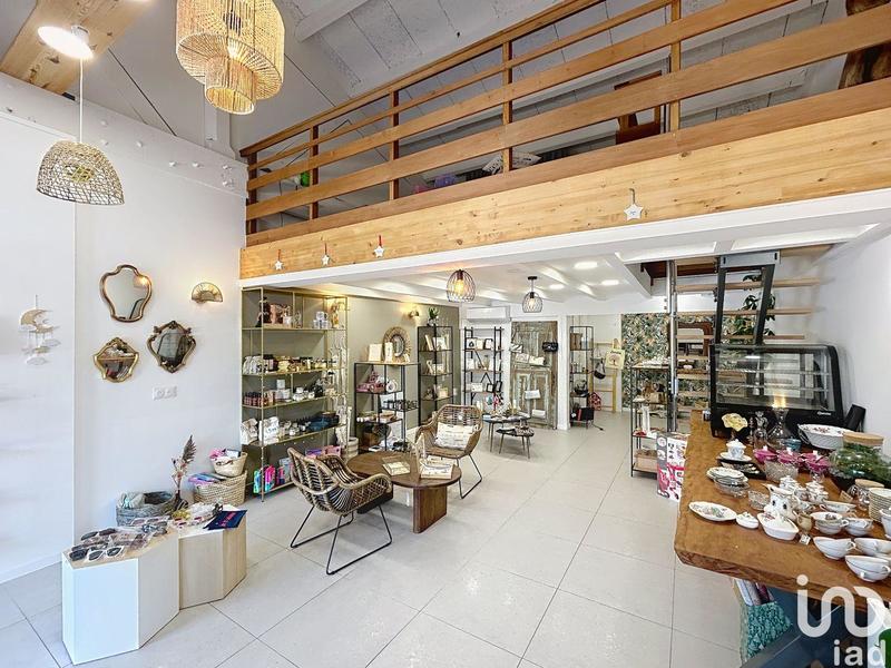 Local commercial - 67 m²