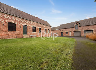 Corps de ferme - 160 m² - 7 pièces