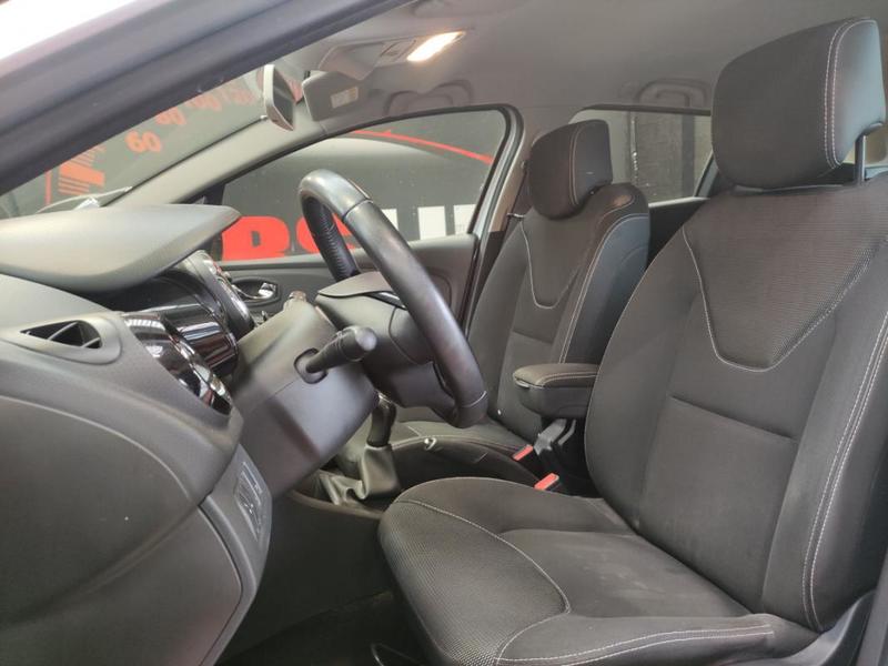 Renault Clio IV 1.5 dCI 90 Ch Zen - Garantie 6 Mois