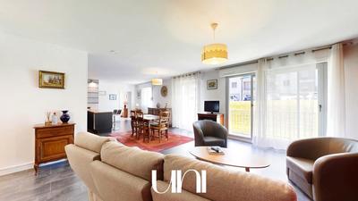 Appartement - 97 m² - 3 pièces