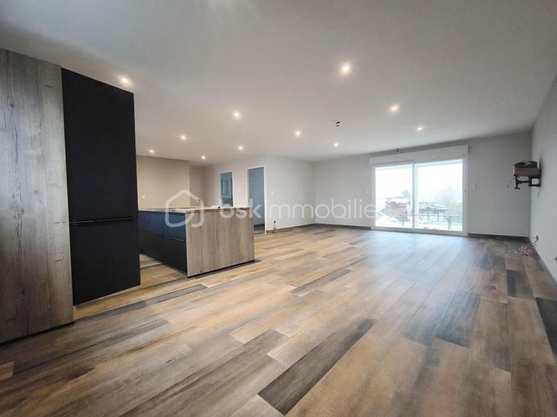 Maison - 143 m² - 5 pièces