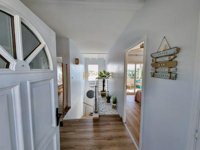 Maison - 101 m² - 4 pièces