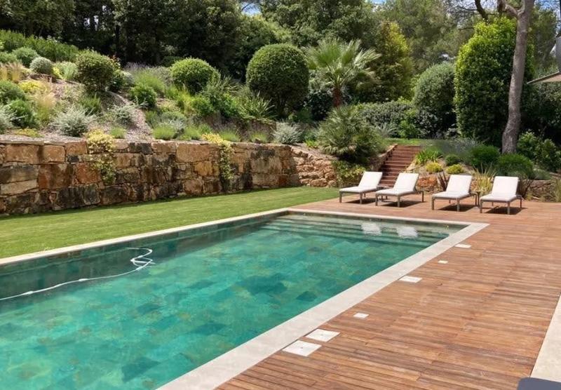 Villa - 292 m² - 7 pièces