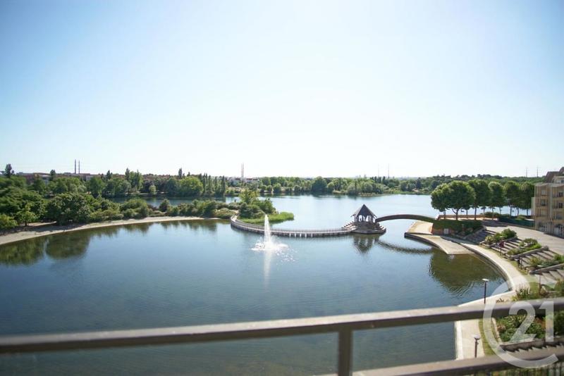 Appartement - 82 m² - 4 pièces