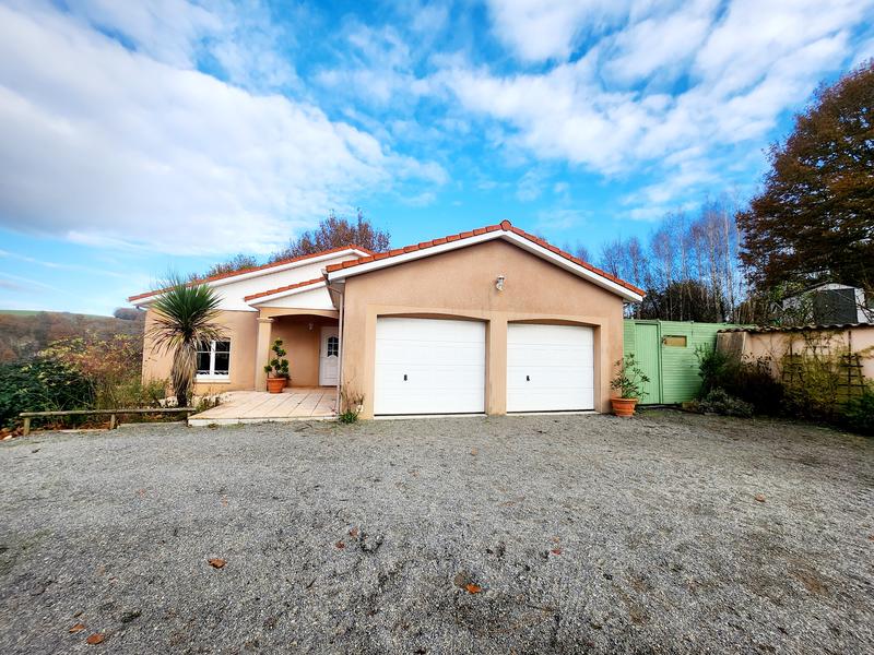 Maison - 127 m² - 6 pièces