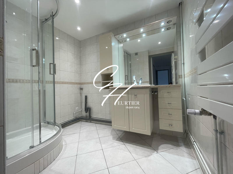 Appartement - 74 m² - 4 pièces