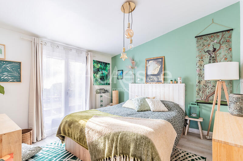 Maison - 100 m² - 5 pièces