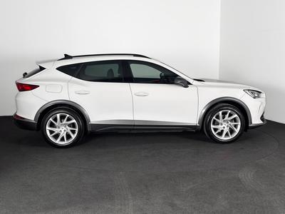 Cupra Formentor V 204ch Cockpit Carplay Cuir Regul Acc Keyless Go Ja18p E-Hybrid Rechargeable