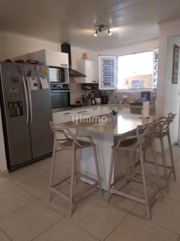 Maison - 131 m² - 5 pièces