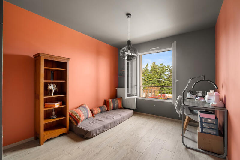 Maison - 259 m² - 6 pièces