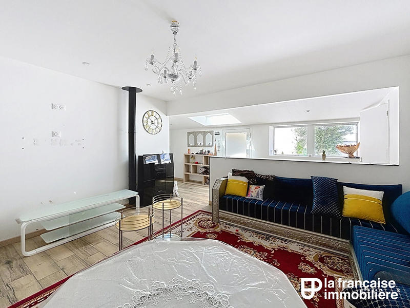 Maison - 150 m² - 4 pièces