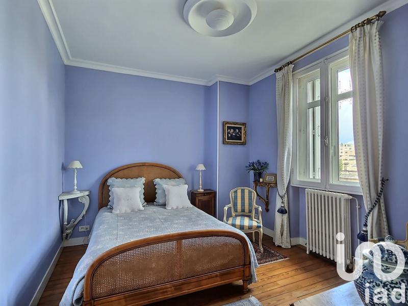 Maison - 170 m² - 6 pièces