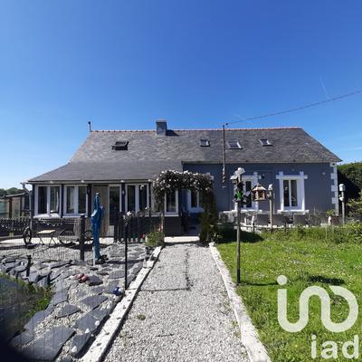 Maison - 101 m² - 6 pièces