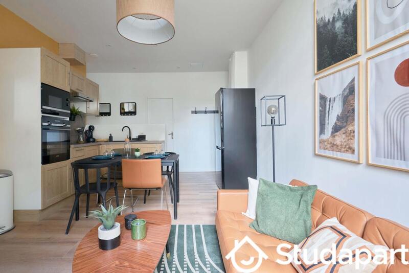 Chambre - 10 m² - 1 pièce