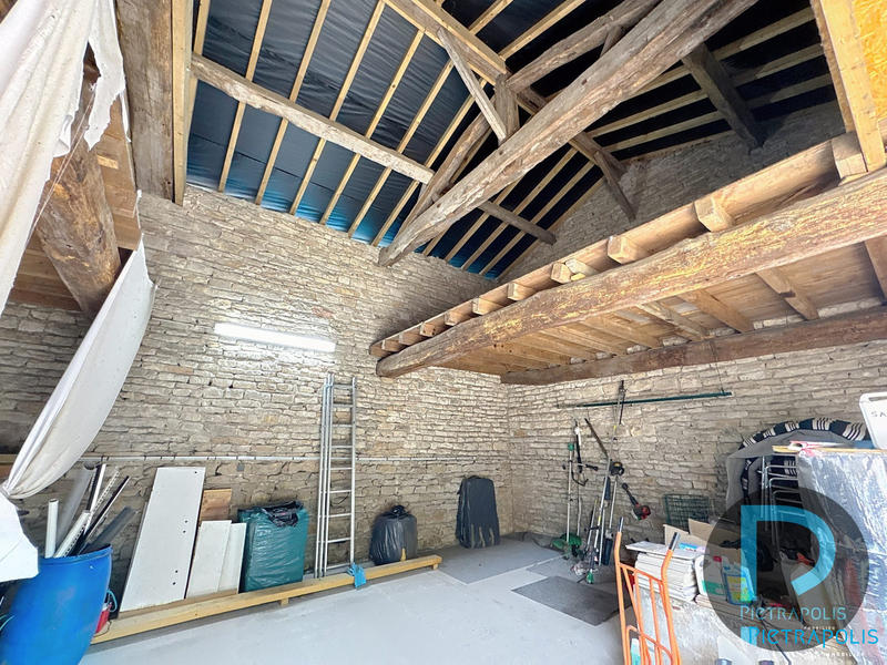 Maison ancienne - 193 m² - 6 pièces