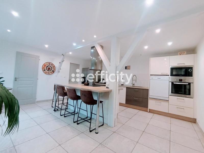 Longère - 180 m² - 8 pièces