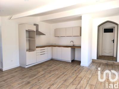 Maison - 180 m² - 7 pièces