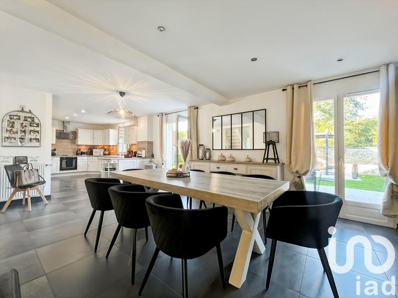 Maison - 190 m² - 7 pièces