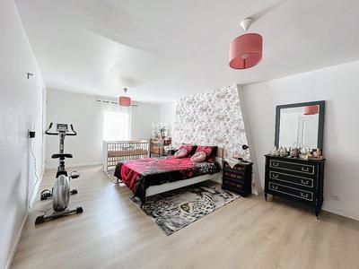 Maison - 110 m² - 4 pièces