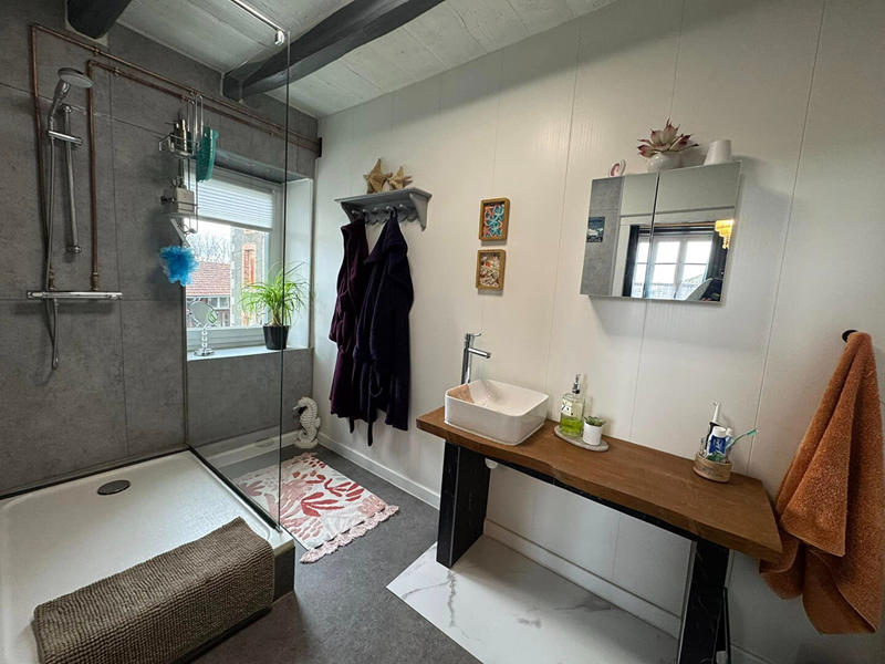 Maison - 137 m² - 6 pièces