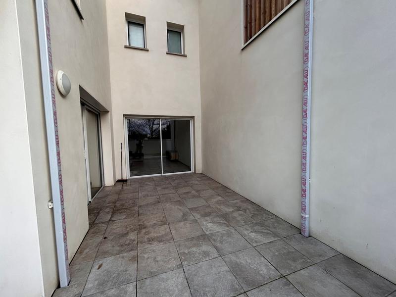 Appartement - 96 m² - 3 pièces