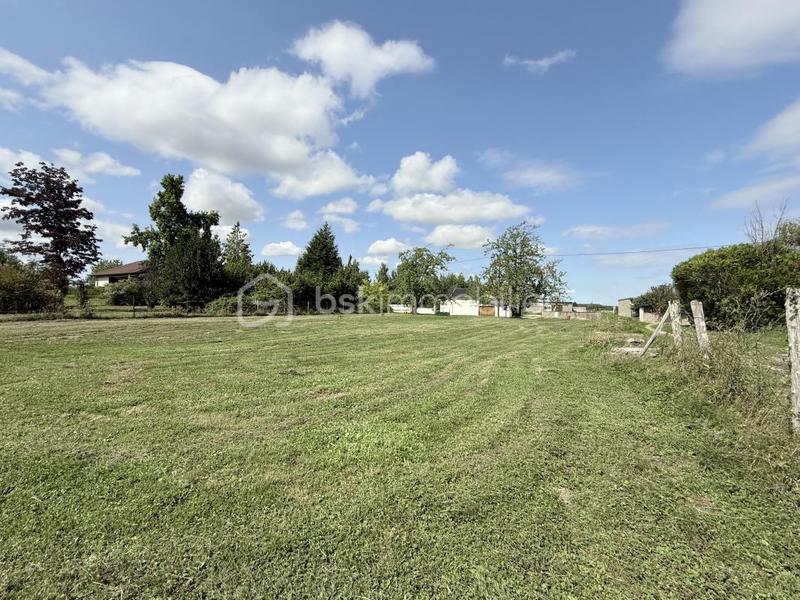 Maison - 230 m² - 4 pièces