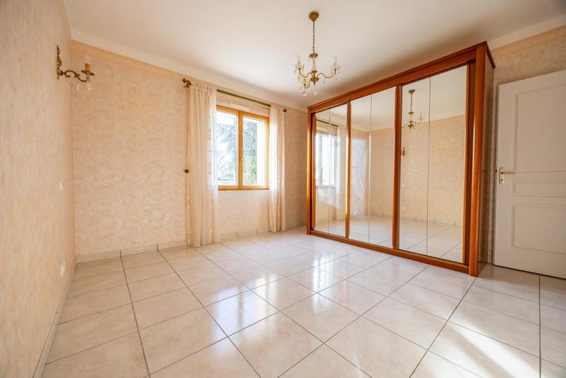 Maison - 125 m² - 4 pièces