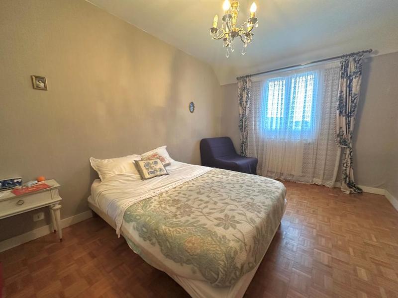 Maison - 123 m² - 6 pièces