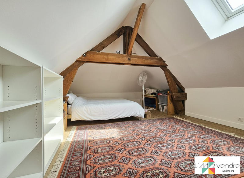 Maison - 111 m² - 6 pièces