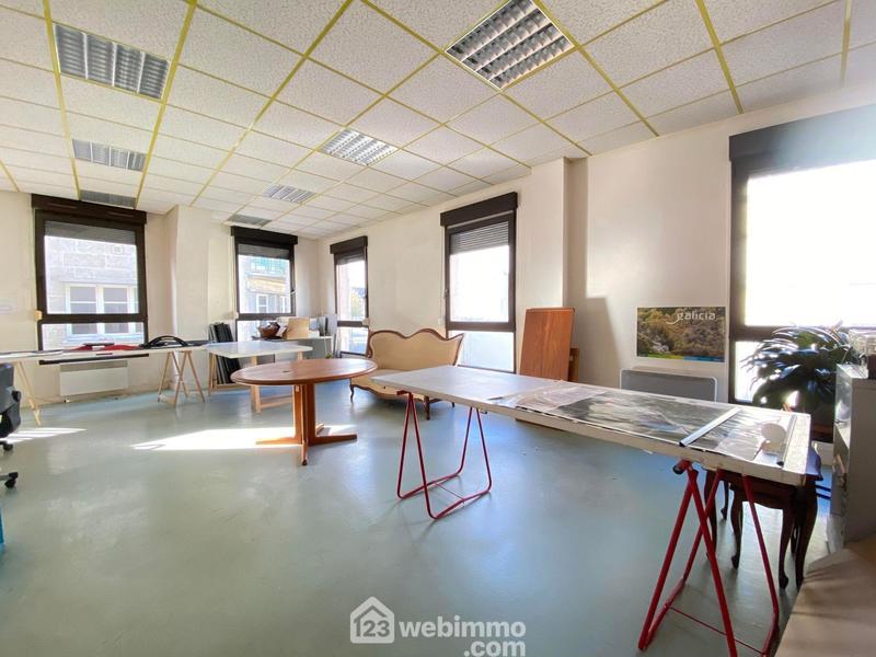 Appartement - 163 m² - 6 pièces