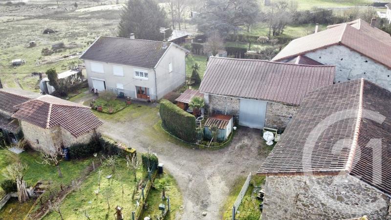 Propriété - 121 m² - 6 pièces