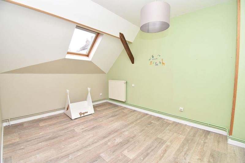 Maison de ville - 92 m² - 5 pièces