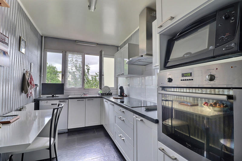 Appartement - 79 m² - 4 pièces