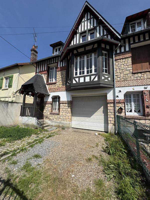 Maison ancienne - 89 m² - 5 pièces