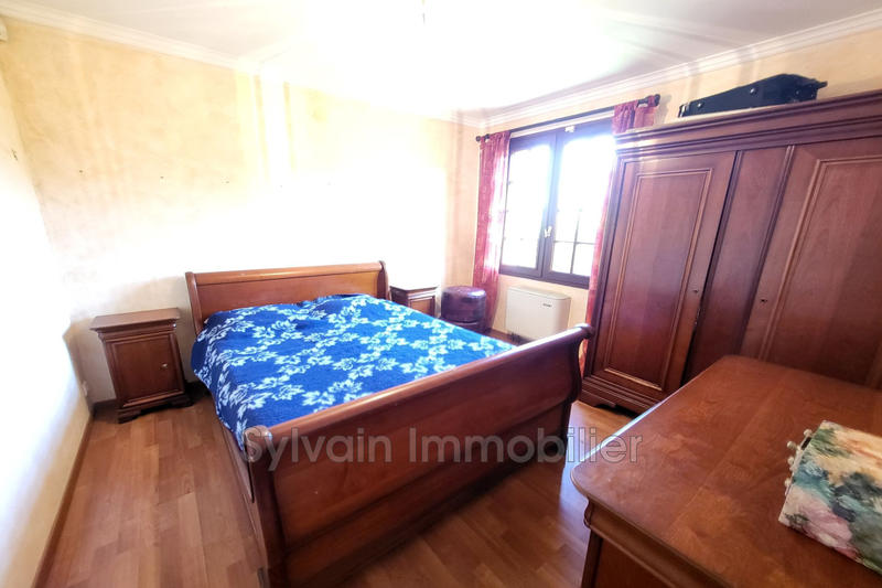 Maison - 160 m² - 8 pièces