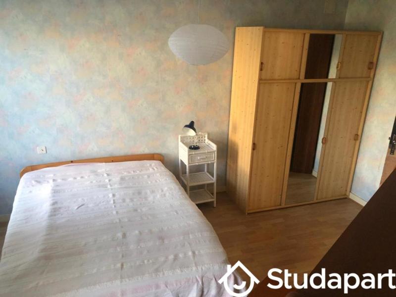 Chambre - 16 m² - 1 pièce