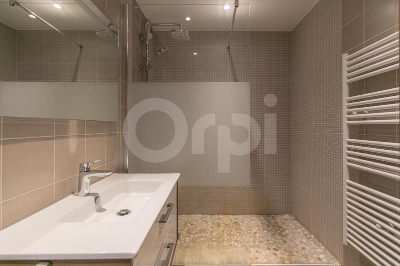 Appartement - 75 m² - 4 pièces