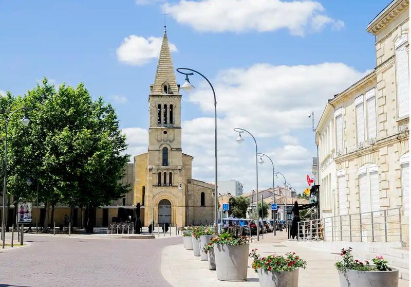 Maison ancienne - 232 m² - 6 pièces