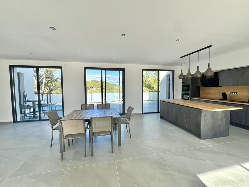 Villa - 128 m² - 4 pièces