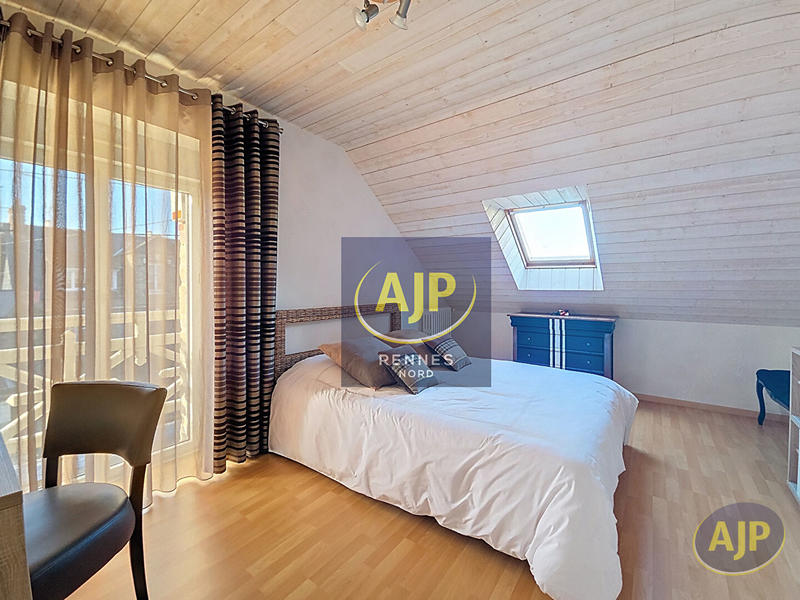 Maison - 135 m² - 6 pièces